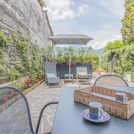 Apartment La Casetta Di Lillie Lierna