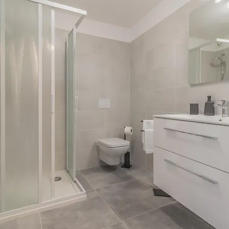 Apartman La Casetta Di Lillie Lierna