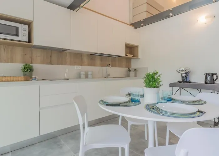 La Casetta Di Lillie * Lierna