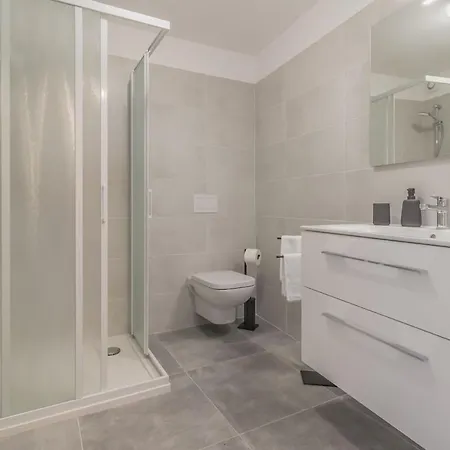 La Casetta Di Lillie Lierna